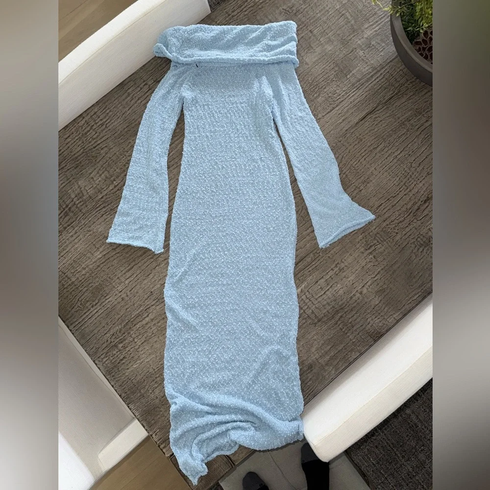 Mommyknows Light Blue Off-Shoulder Knitted Maxi Dress - Picture 4 of 7